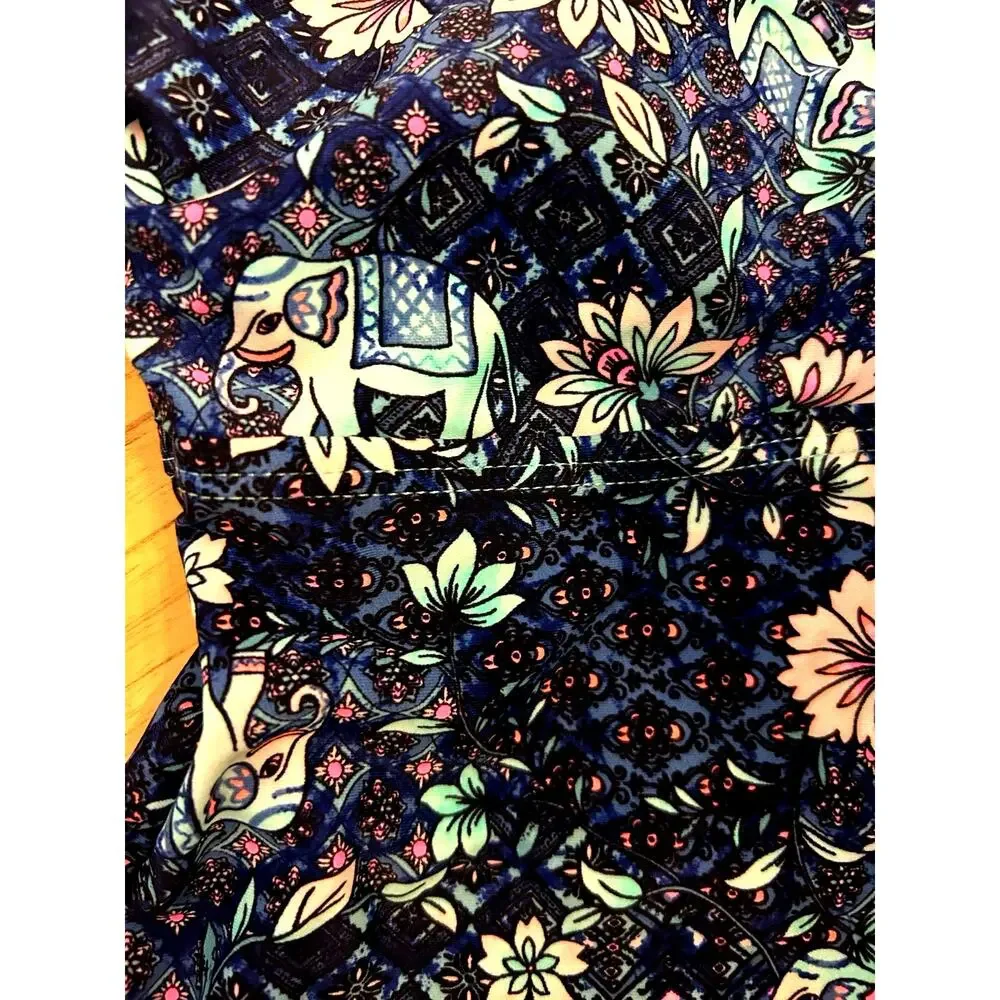 Tropical Elephant Floral Tankini Top Swimsuit Size M Arizona MSRP $38